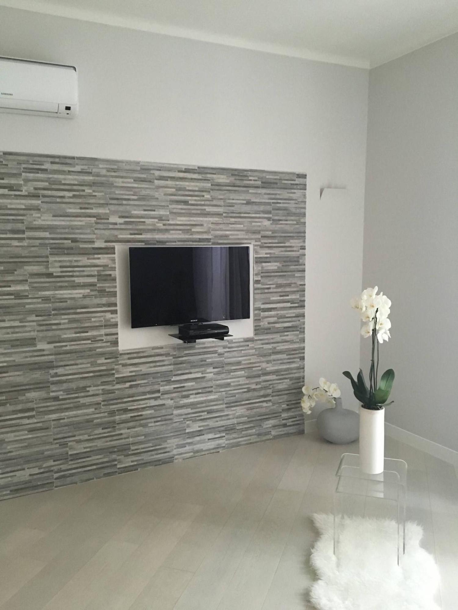 Elegant In A Prime Location Apartment Milan