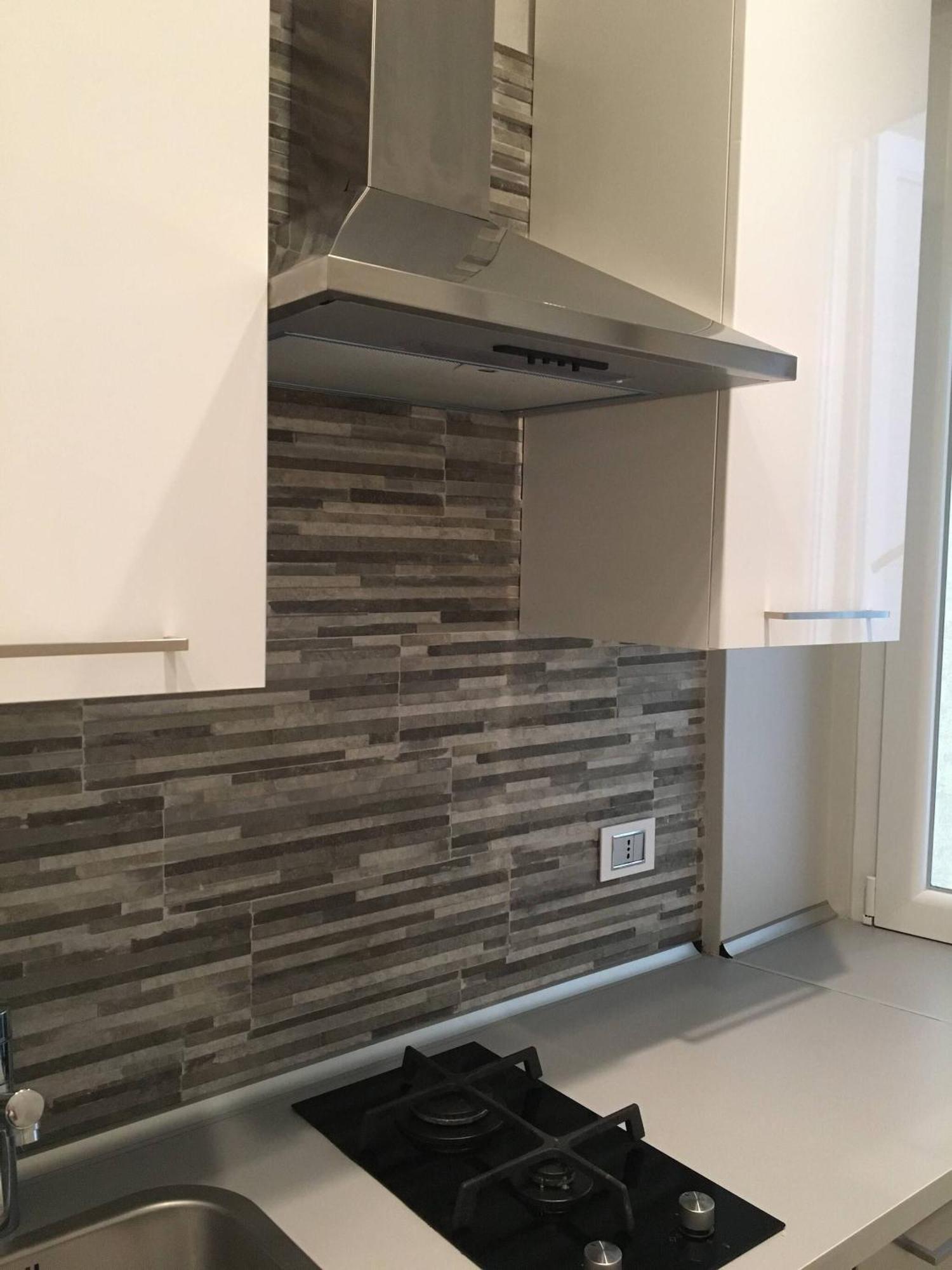 Elegant In A Prime Location Apartment *